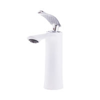 Logo Robinet de lavabo en laiton / zinc, blanc, eau chaude-froide, tuyaux, bec bas, poign�e unique [qli-fa-7783]