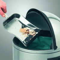 Logo Hailo poubelle � p�dale kickvisier xl, rond, 36 litres, noir 6520094