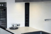 Logo Bloc prise d'angle coloris noir 4 prises zen 4phel 009