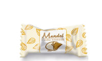 Logo Hellma amandes enrobes de chocolat blanc, dans un carton 9601186