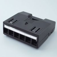 Logo Cassette 6 ports pour noyaux keysto rj45 s'adapte sur le panneau ngc2201 ngc1701